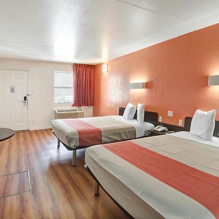 Motel 6-Dallas, Tx - Forest Lane Extérieur photo