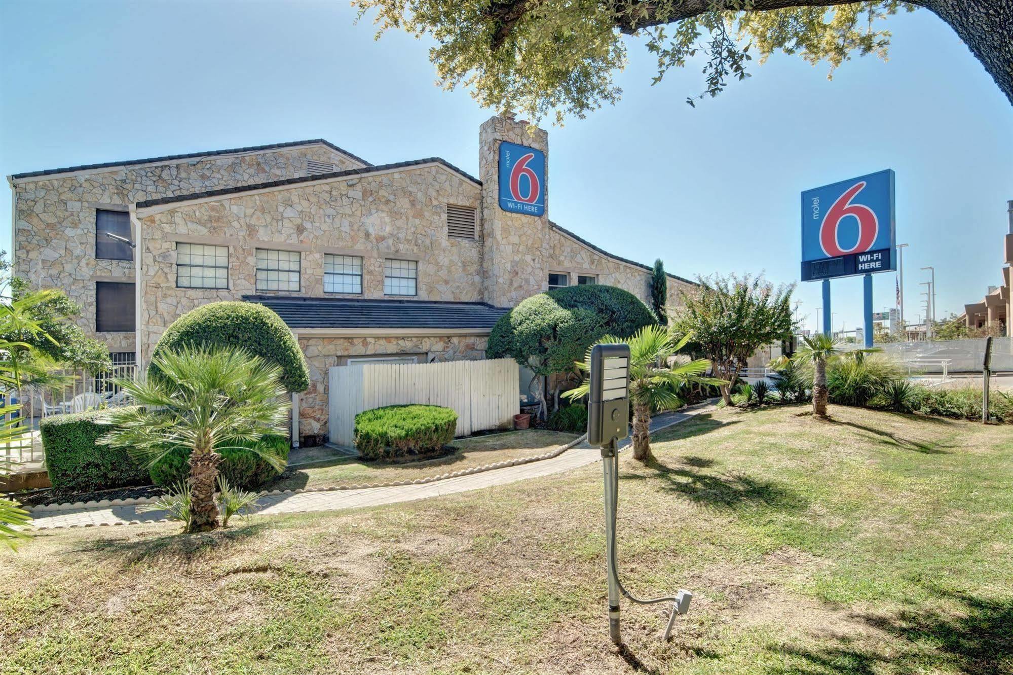 Motel 6-Dallas, Tx - Forest Lane Extérieur photo